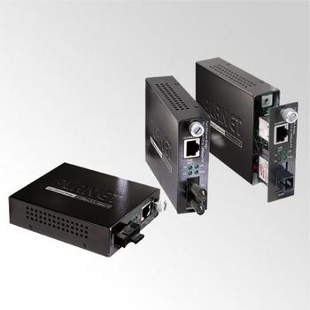 FST-81x Series 10/100Base-TX to 100Base-FX Smart Fast Ethernet Media Converter (OAM Support) 